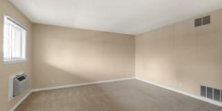 Redstone Commons Gallery 20