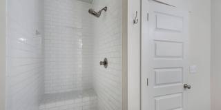 Modern Living in Downtown Nashville! Gallery 21