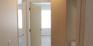 Pebble Creek Village Apartments Gallery 14