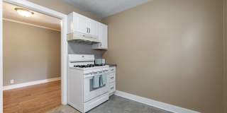 2315 Auburn Street - 2 E Gallery 4
