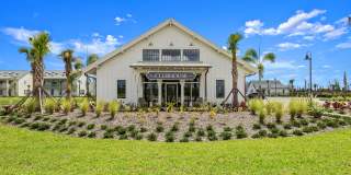 The Cottages Tradition Gallery 10