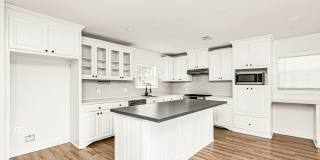 3 Bedroom Home In Broadmoor Gallery 3