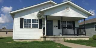 GREAT LOCATION! 3 BEDROOM 2 BATH HOME FOR LEASE IN JOPLIN-$1275 RENT-$1275 DEPOSIT Gallery 1