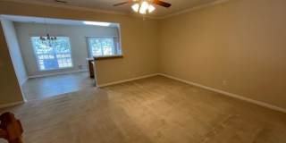 Beautiful 2 bed 2.5 bath brick townhome in Apex Gallery 7