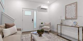1530 Adams Street Gallery 8