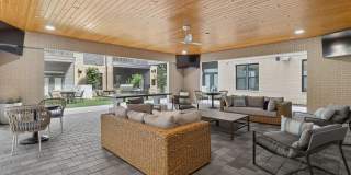 The Brentwood Gallery 17