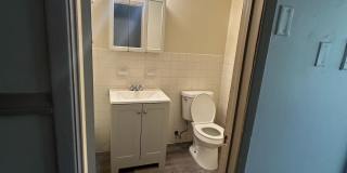 1660 E Main Street unit: 2D Gallery 21