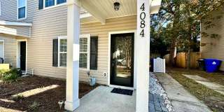 3/3 Townhome in West of the Ashley! Gallery 1