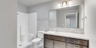 Beautiful 2 Bed 2 Bath | Waterloo | Near Lost Island Waterpark Gallery 13