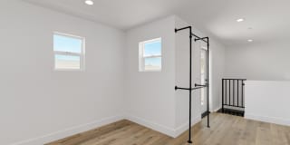 3010 Suncrest DriveC Gallery 7