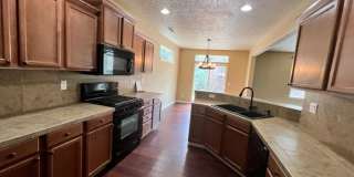 Three Bedroom in SW Bend Aspen Rim Neighborhood Gallery 7