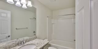 Beautiful Townhome at Magnolia Park! Gallery 24