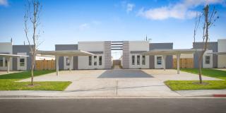 2 Bed 2 Bath Cozy Apartment Gallery 1