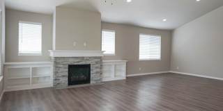 Elegant and Pristine Post Falls Home Gallery 13