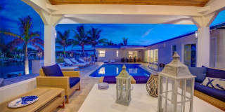 807 SNUG Island Gallery 49