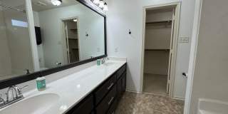 4-Bedroom House for Rent in Killeen Gallery 18