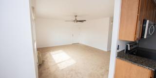 MOVE IN SPECIAL! $750 off first month rent! 2BR/1.5BA Condo! 2 parking spaces Gallery 10