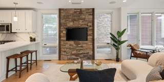 111 S Sixth Street Gallery 10