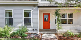 Bright & Modern 2 Bed / 2 Bath Condo Gallery 1