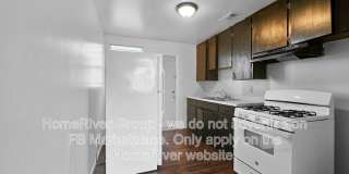 380 Sterling St Gallery 6