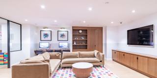 Oriana Oriana Gallery 8