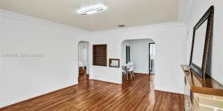 2420 SW 16th St Gallery 4