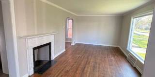 Charming University Heights Home Near Shops & Dining Gallery 4