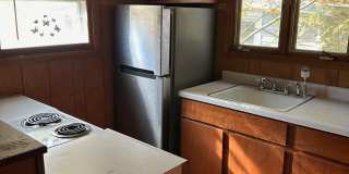 99 1/2 Ellen Street Gallery 1