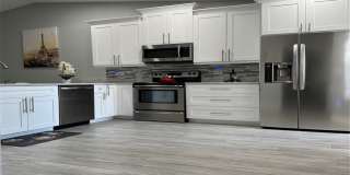3198 CLAREMONT Place Gallery 5