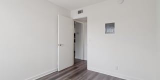 339 S. Ardmore Gallery 36