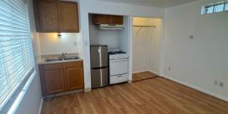 2120 Coal SE Gallery 12
