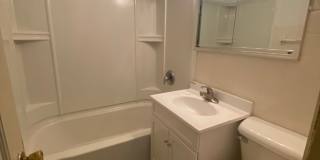 4 bed, 1.5 bath Home Near NDSU! Gallery 10