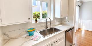Bungalow Style Apt - Move-in Special - Washer/Dryer in unit, Mini Split A/C, NEW windowsGarage Available, Pet Friendly Bungalow Style Apt - Move-in Special - Washer/Dryer in unit, Mini Split A/C, NEW windowsGarage Available, Pet Friendly Gallery 1