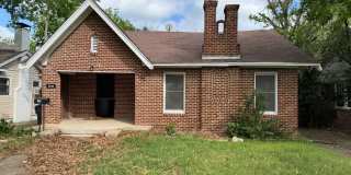 Updated Farm House in Central Waco Gallery 1