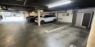 950 N Kings Rd Gallery 73