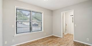 6106 VANCE JACKSON RD Gallery 9