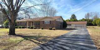 6107 Trailwood Drive Gallery 1