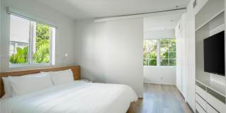 136 NE 46th St Gallery 1