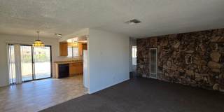 Coming Soon!!! 2 bedroom 1 bath Gallery 4