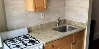 324 WASHINGTON ST Gallery 6