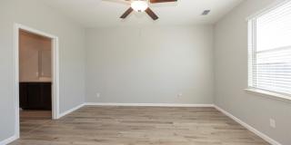 208 Harvey Street Gallery 30