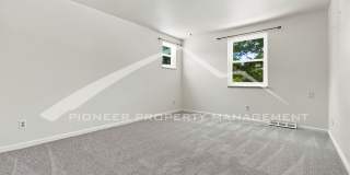 Single Family Home with 2 Car Garage and Central Air! Gallery 19