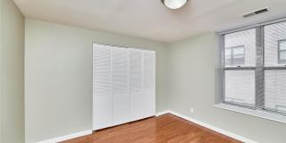 5500 Pershing Avenue Gallery 24