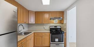 Grand Island Square - 3 Miles to Aventura Mall Gallery 48