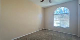 East El Paso 3 bed Refrig A/C! Gallery 18