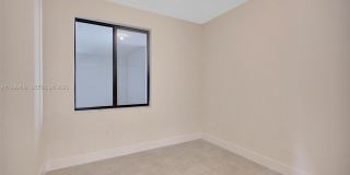 8265 NW 41st St Gallery 22