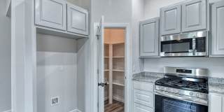 Move In Special: August Rent Free! Gallery 13