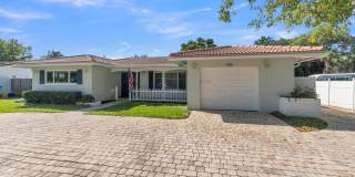 1180 Southwest 17th Street Gallery 1