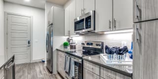 Lumen - Apartment & Townhomes Gallery 13
