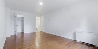 7505 DEMOCRACY Boulevard Gallery 23